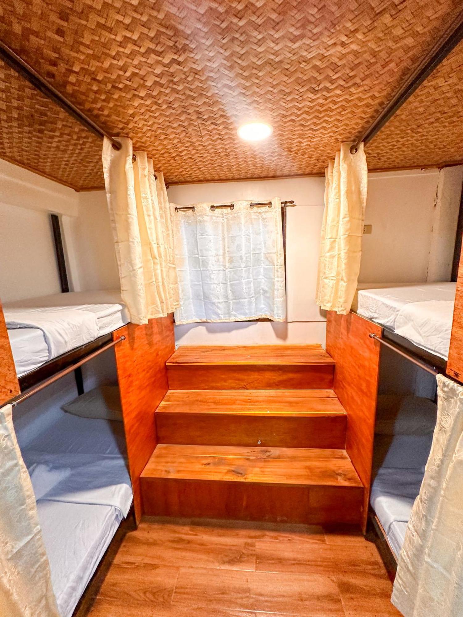 Hangout'S Hostel エルニド エクステリア 写真