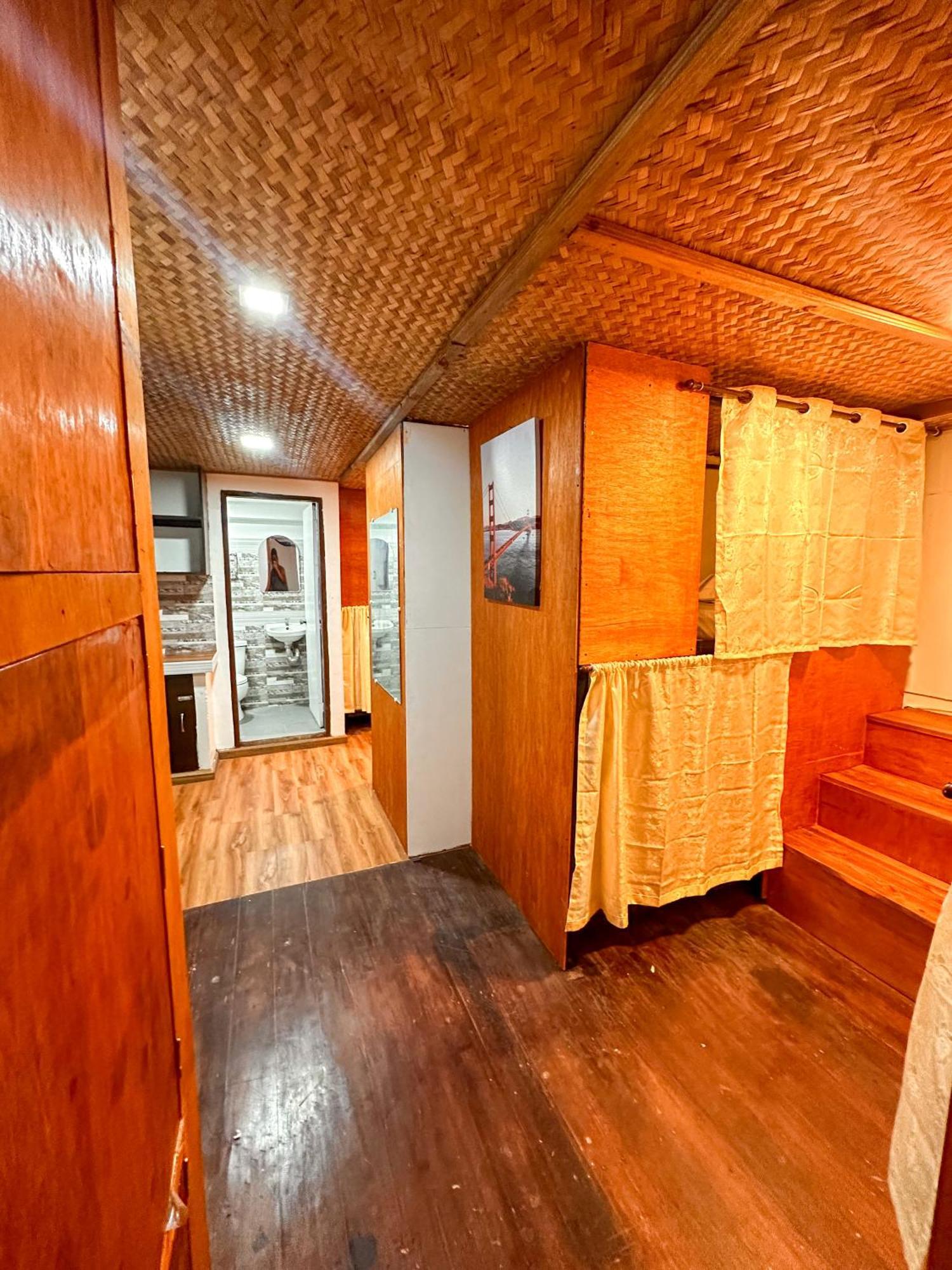 Hangout'S Hostel エルニド エクステリア 写真